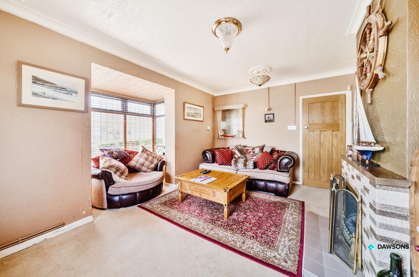 Olive Road, West Cross, Swansea, SA3 5JY